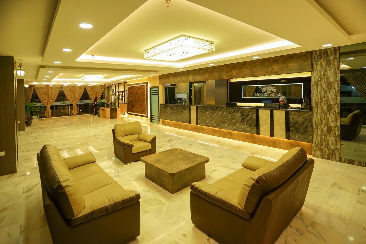 Hotel Anika Keluang Kültér fotó